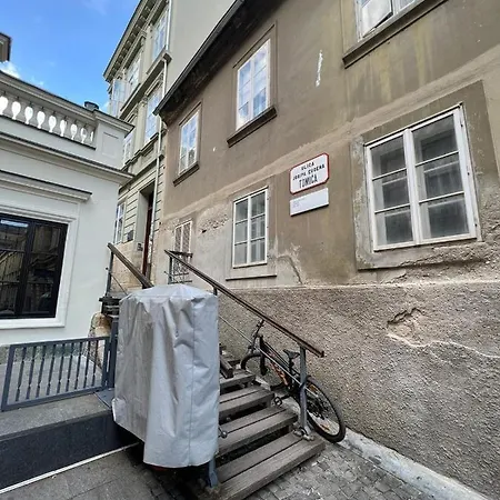Downtown Secret Apartment Zagreb Exterior photo