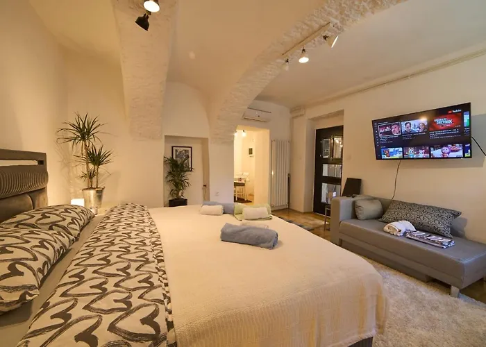 Downtown Secret Apartment
